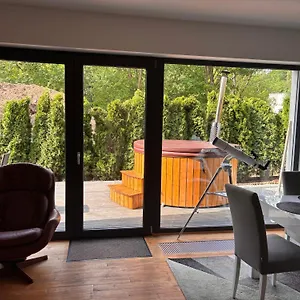  Dom wakacyjny River House